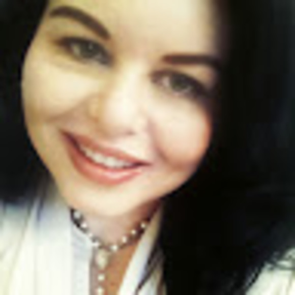 Meet your Posher, Rosa - Picture 1 of 1